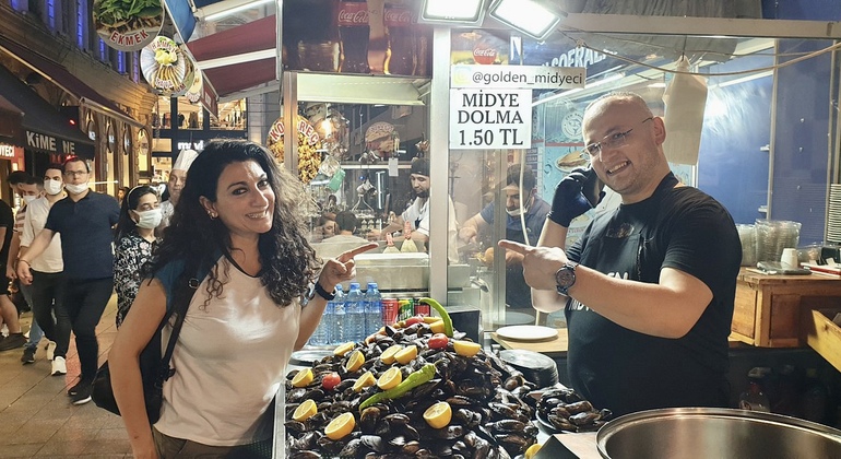 Istanbul Culinary Tour: Local Tavern & Gourmet Street Foods