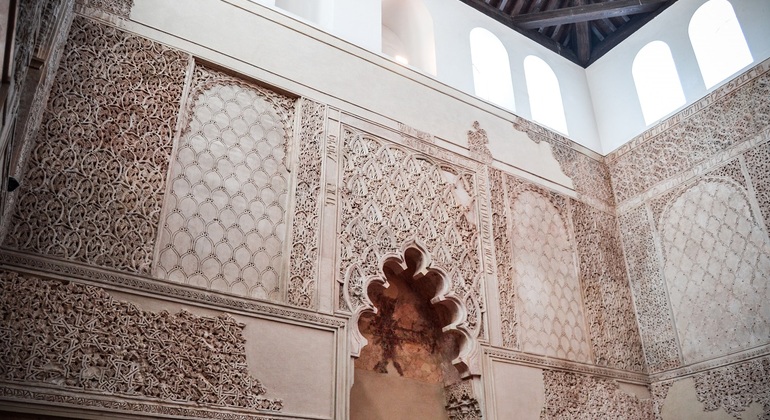 Alcázar de Reyes Católicos en Córdoba Visita Guiada