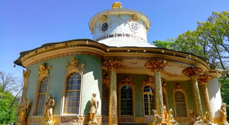 Tour of Potsdam: City of Palaces