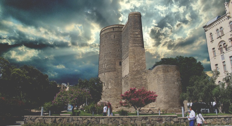 Baku Private Sightseeing Tour
