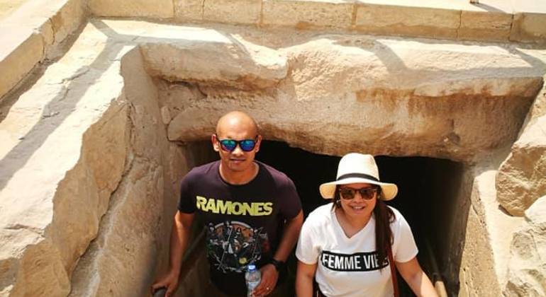 Giza Pyramids & Sakkara Memphis Day Tour