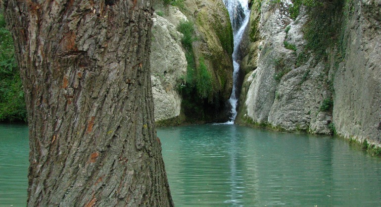 Tour to Veliko Tarnovo and Hotnitsa Waterfall