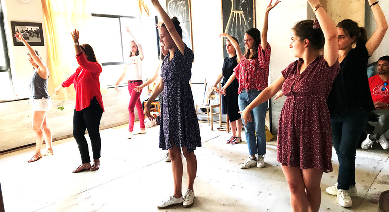 Madrid Wine Tasting & Flamenco Master Class + Pub Crawl Tour