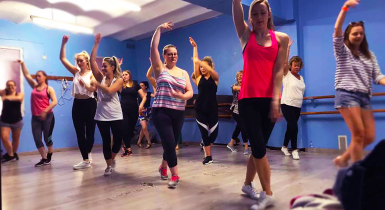 Madrid Flamenco Class Experience Tour