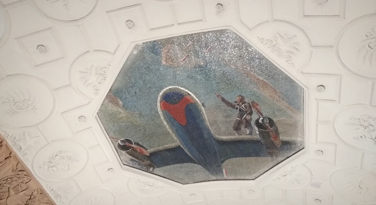Top-7 Moscow Metro Stations Tour