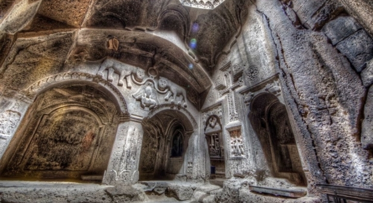 Four Day Private Guided Driving Tour in Armenia