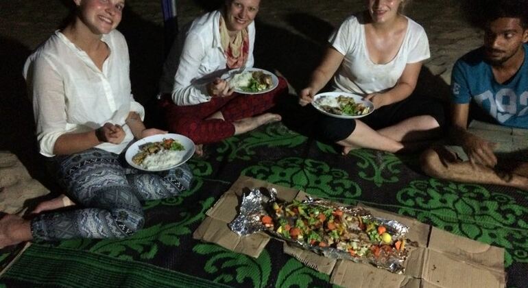 Noche de Campamento y Surf en Elephant Rock
