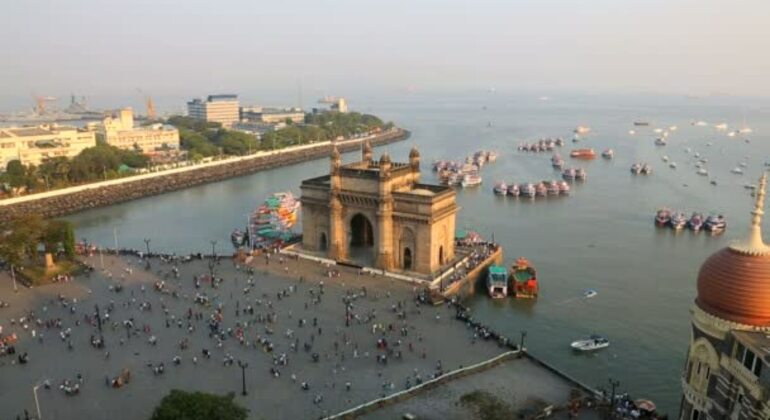 Mumbai City Tour on Aircon Car