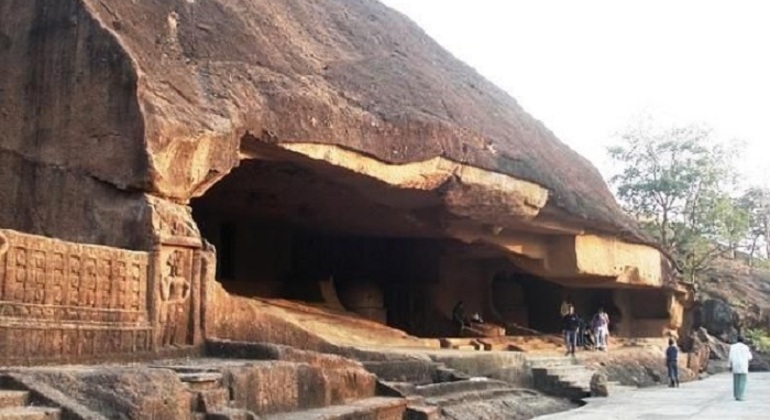 Kanheri Caves Tour