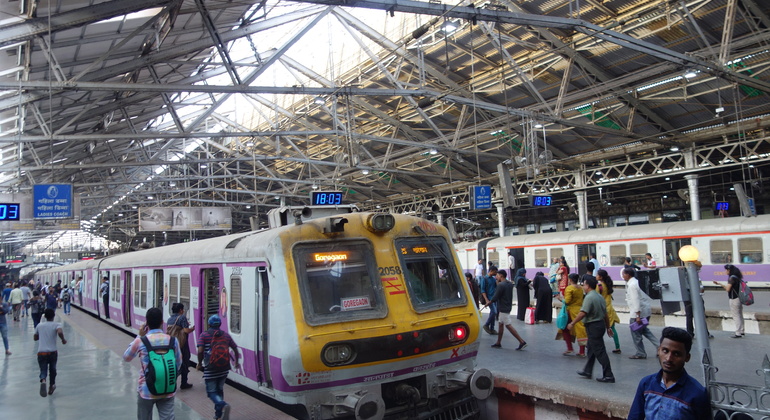 Public Transport Tour in Mumbai