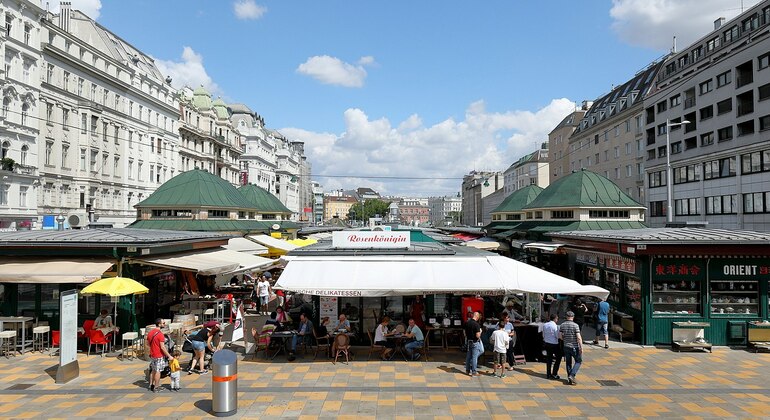 Naschmarkt Food Tour Vienna