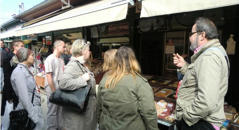 Naschmarkt Food Tour Vienna