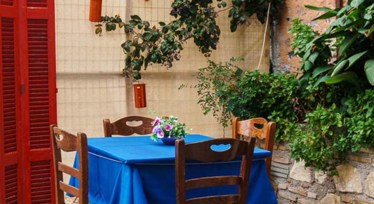 The Ultimate Gastronomic Tour of Athens