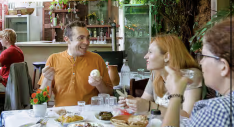 The Ultimate Gastronomic Tour of Athens