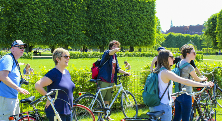 City Highlights Bike Tour