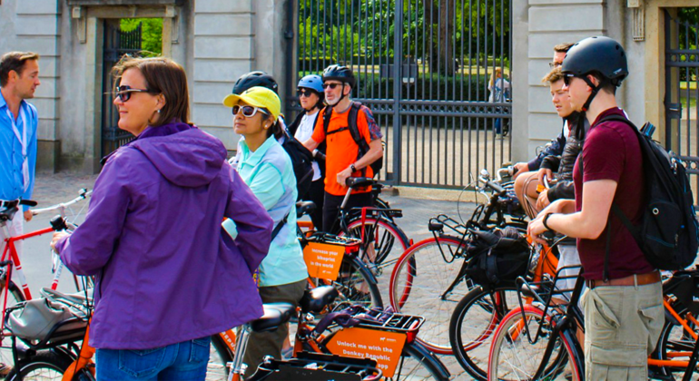 Two Hour City Highlights Bike Tour
