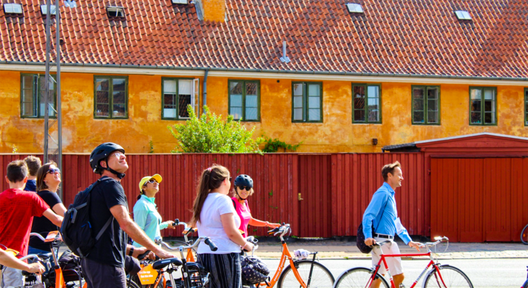 Two Hour City Highlights Bike Tour