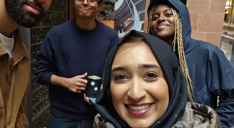 Ghosts of Glasgow: Self Guided Exploration Game & Walking Tour