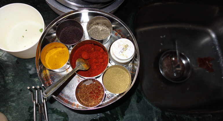 Cooking Experience & Lunch With Local Family