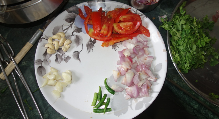 Cooking Experience & Lunch With Local Family