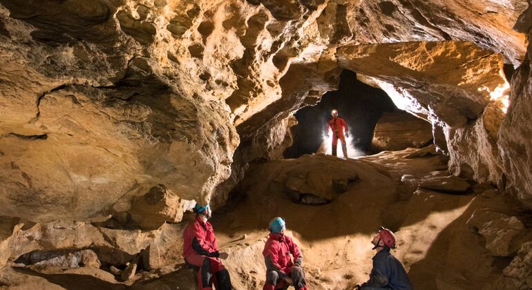 Adventure Caving Tour under Budapest