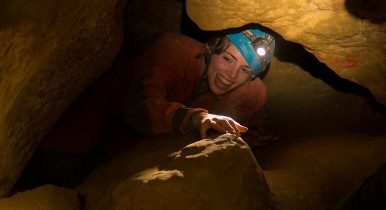Adventure Caving Tour under Budapest