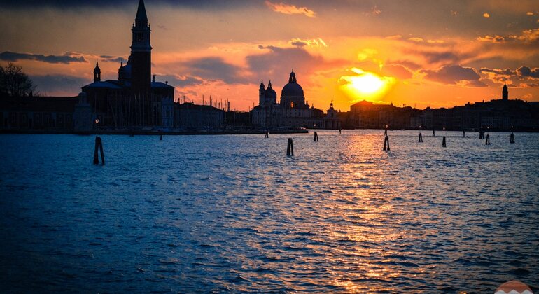 Half an Hour Gondola Sunset Tour