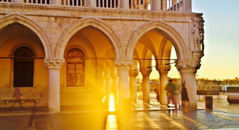 Palacio Ducal y paseo en góndola por Venecia