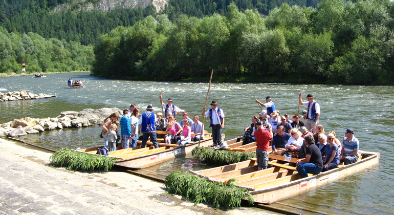 Wooden Boat Descent on the Dunajec River & Niedzica Castle