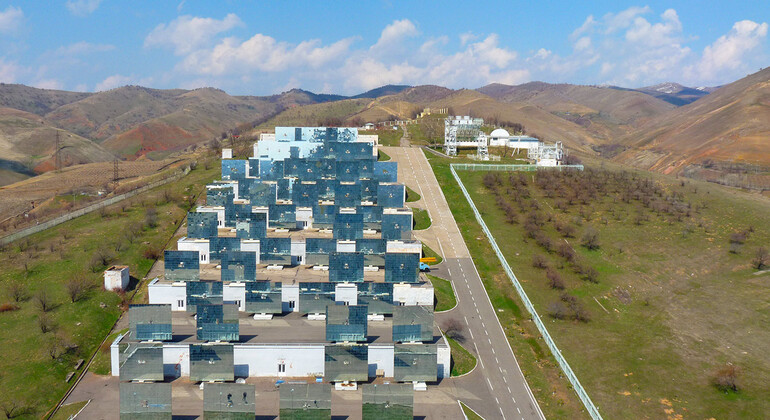 Gira Restos de la URSS - Instituto Heliocomplejo del Sol