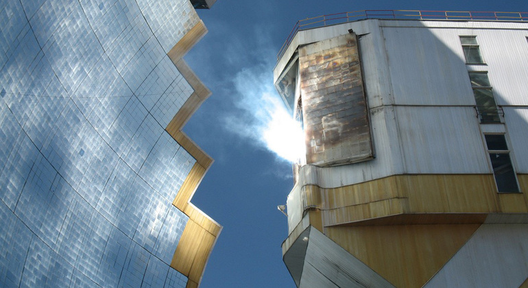 Gira Restos de la URSS - Instituto Heliocomplejo del Sol