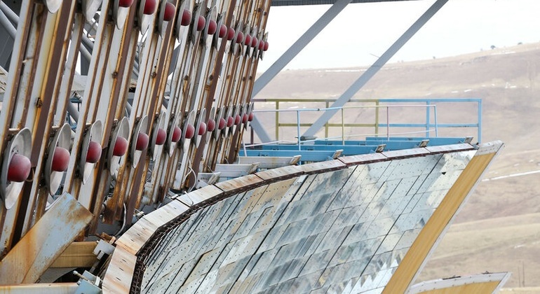 Gira Restos de la URSS - Instituto Heliocomplejo del Sol