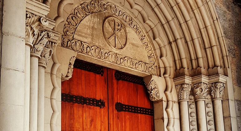 Pamplona Cathedral Tour