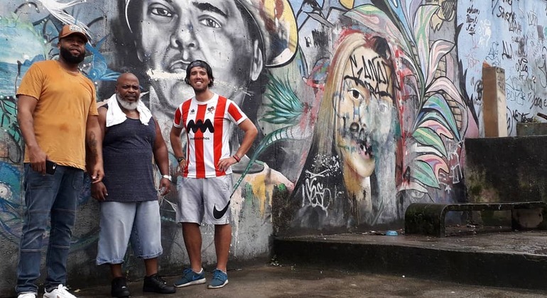 Rundgang durch die Favela Rocinha in Rio de Janeiro