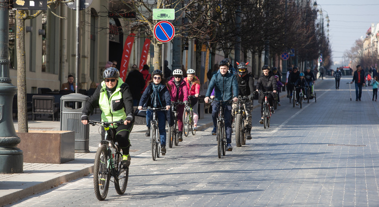 Regular City Bike Tour of Vilnius  “Iconic Landmarks & Hidden Gems”