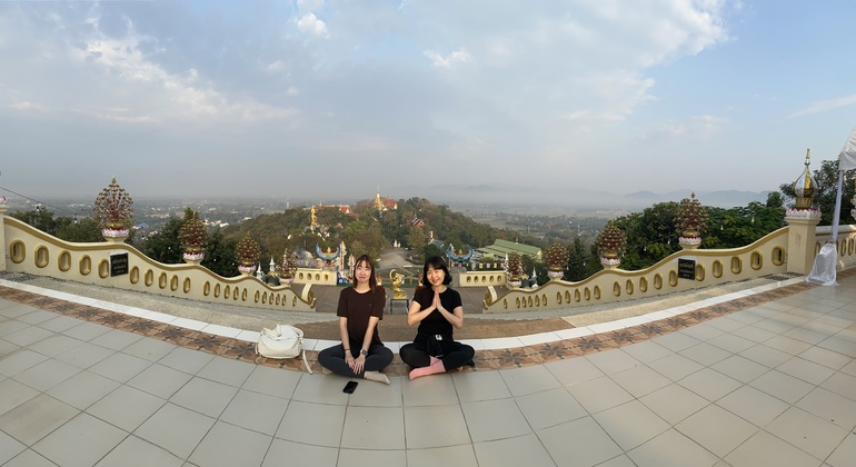 Wanderung zum Big Buddha & Yoga