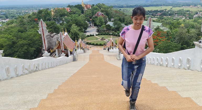 Wanderung zum Big Buddha & Yoga