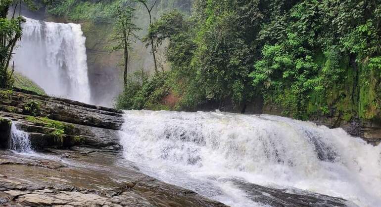 Lokales Erlebnis Wasserfall
