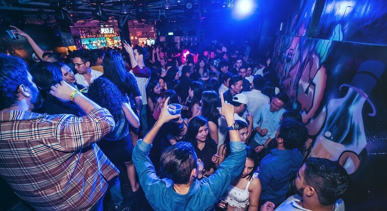 Taipeh Nachtleben Klassisches Pub Crawl & Bar Hopping
