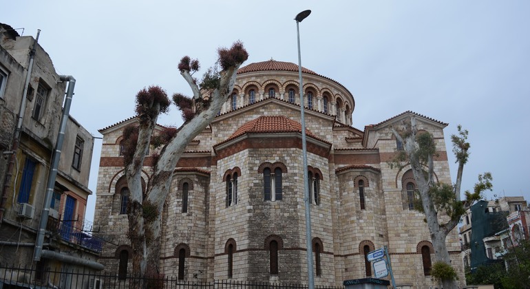Die Katastrophe von Smyrna Griechen Tour in Piraeus