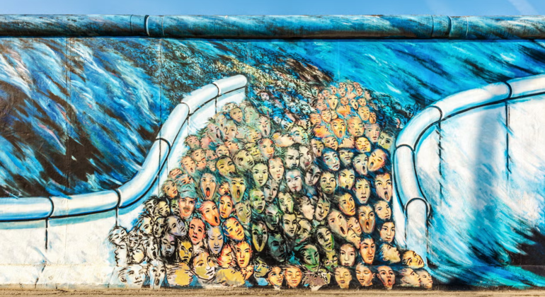 Alternative Berlin Wallking Tour
