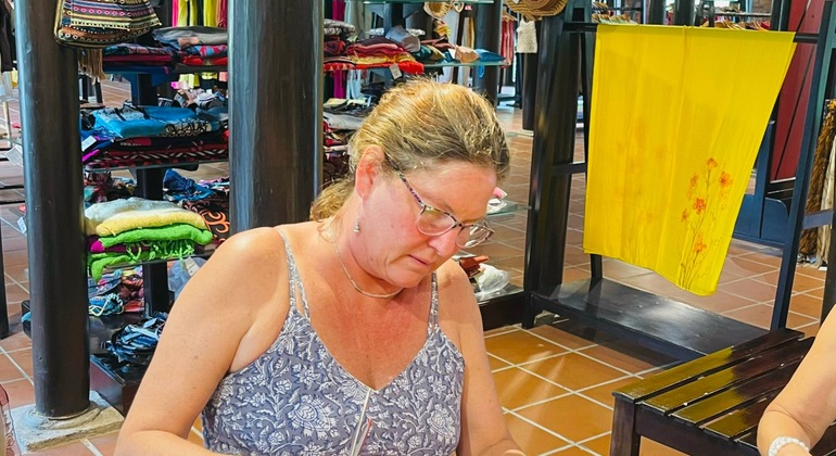 Experimente la fabricación de linternas en Hoi An