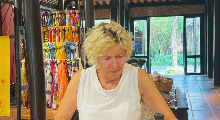 Experimente la fabricación de linternas en Hoi An
