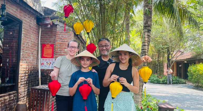 Experimente la fabricación de linternas en Hoi An