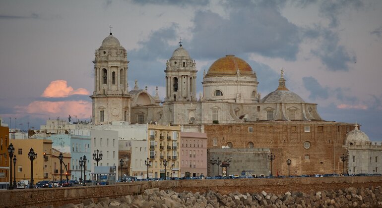 Tour Privado por Cádiz de 3 Horas en Español