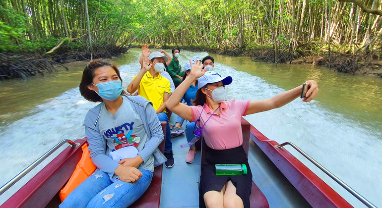 Explorar el bosque de manglares - Can Gio Isla de los Monos en barco y trekking