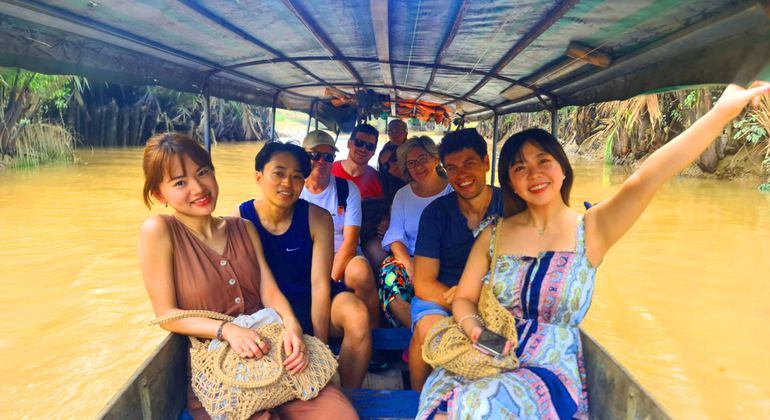 Excursión de lujo - Túneles de Cu Chi y Delta del Mekong Día Completo