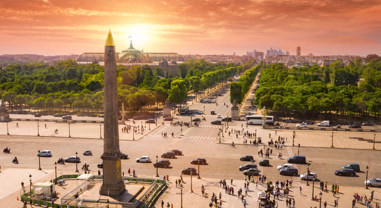 Six-Hour Private Tour of Paris