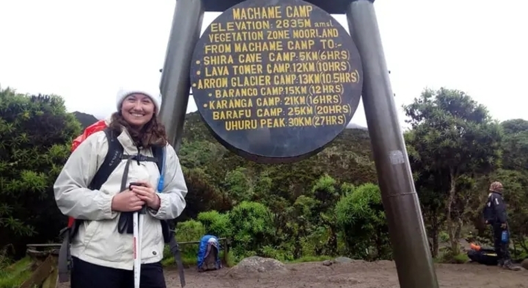 Excursión de un día a la Ruta Machame del Kilimanjaro