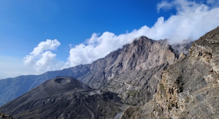 Trekking de 4 días al Monte Meru